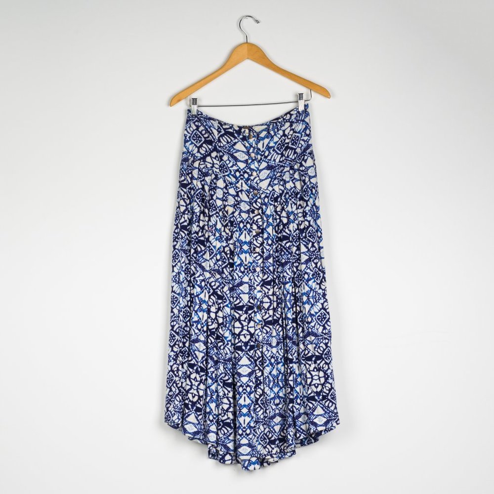 Women's Free People Indigo Floral Flare Skirt size 2